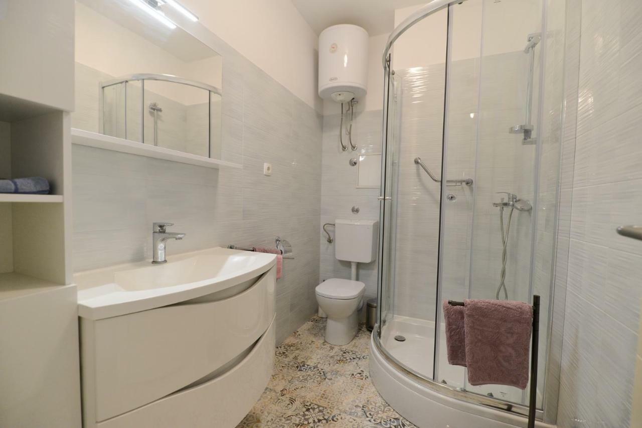 Apartment Rocky I Zadar Exterior foto